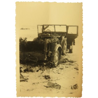 Foto des zerstörten Horch 901 Sd.Kfz 15, Ostfront. Espenlaub militaria